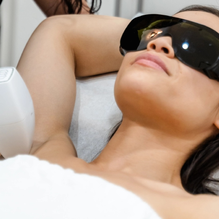 Woman laser treatment natology